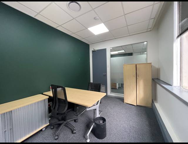 129M² OFFICE TO LET IN SANDTON CENTRAL